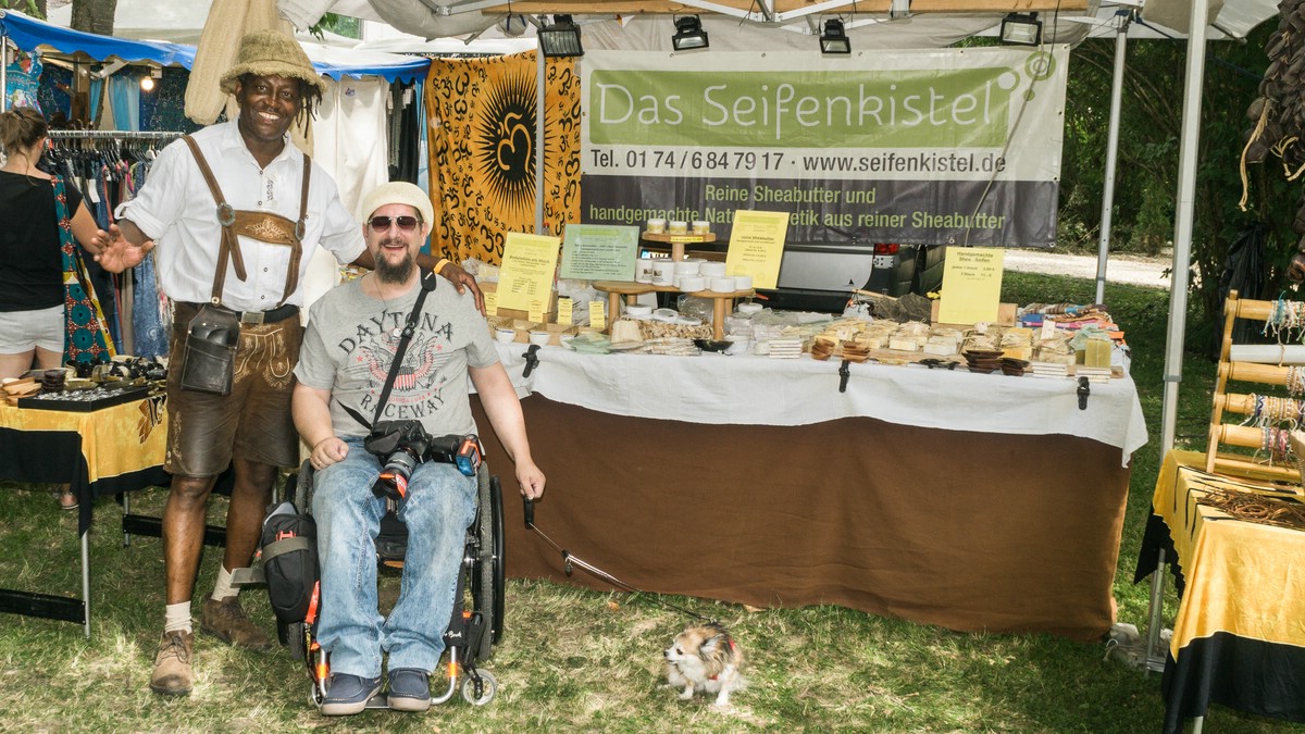 O Fotomagazin  /  Afrikafestival Schloss Mamling 2019